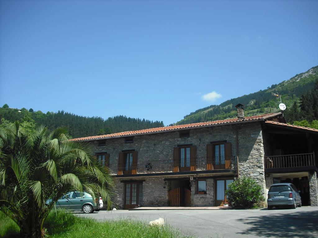 Casa Rural Zulueta Azcoitia Bagian luar foto